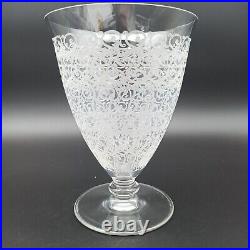 BACCARAT VASE EN CRISTAL Modèle ROHAN