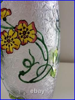 BACCARAT Vase Art Nouveau cristal givré, dégagé à l'acide, émaillé Clématites BACCARAT Vase Art Nouveau cristal givré, dégagé à l'acide, émaillé Clématites