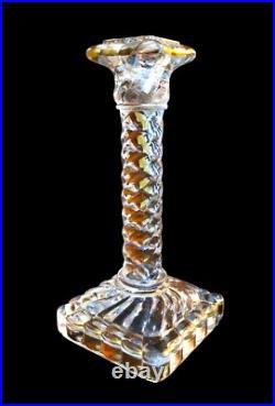 BACCARAT rare Bougeoir colonne en cristal massif, modèle Bambou (23 CM) BACCARAT rare Bougeoir colonne en cristal massif, modèle Bambou (23 CM)