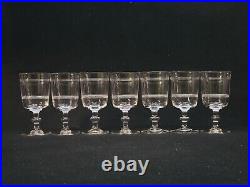 Baccarat 7 Anciens Verre À Vin En Cristal Gravé Modèle Cylindrique Filets H 11,6