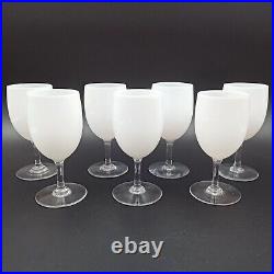 Baccarat 7 Verres À Eau Ou À Vin En Cristal Couleur Blanc