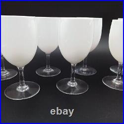Baccarat 7 Verres À Eau Ou À Vin En Cristal Couleur Blanc
