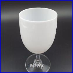 Baccarat 7 Verres À Eau Ou À Vin En Cristal Couleur Blanc