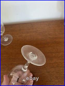 Baccarat 8 Anciens Verres a eau en cristal modèle Athénienne ht 15,5 cm