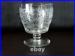 Baccarat 8 verres cristal gravés d'arabesque Lulli 22136