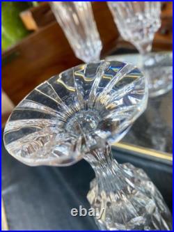 Baccarat ASSAS Lot de 41 verres dont Flûtes, Verres à eau, vin rouge et blanc Baccarat ASSAS Lot de 41 verres dont Flûtes, Verres à eau, vin rouge et blanc