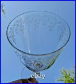 Baccarat Comtesse De Paris Wine Glasses Verres A Vin Cristal Gravé Fleurs 19eme