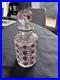 Baccarat_France_flacon_cristal_taille_pastilles_rouges_dorure_bouchon_signe_01_olod