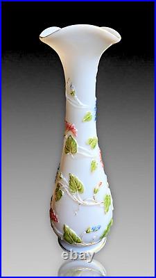 Baccarat Grand Vase En Opaline Decor Fleurs Polychrome Relief Xixème