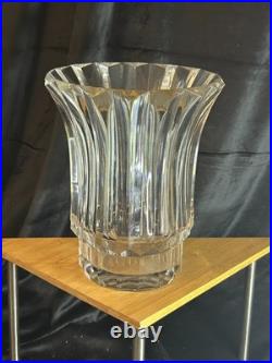 Baccarat Grand vase en cristal taillé Modèle à facettes 1970