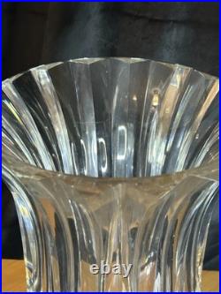 Baccarat Grand vase en cristal taillé Modèle à facettes 1970