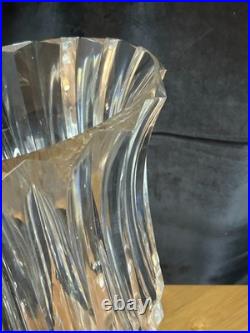 Baccarat Grand vase en cristal taillé Modèle à facettes 1970