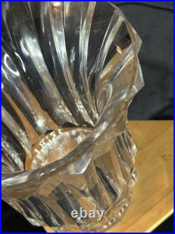 Baccarat Grand vase en cristal taillé Modèle à facettes 1970