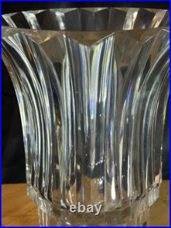 Baccarat Grand vase en cristal taillé Modèle à facettes 1970