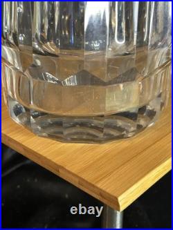 Baccarat Grand vase en cristal taillé Modèle à facettes 1970