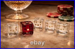 Baccarat Lot de 5 Dés en Cristal Signés Points Dorés 1 Dé Rouge XX? Sièc Baccarat Lot de 5 Dés en Cristal Signés Points Dorés 1 Dé Rouge XX? Sièc