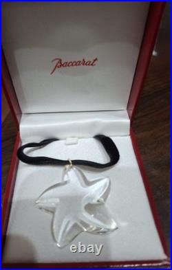 Baccarat Pendentif étoile Cristal Clair en cristal de Avec Écrin Cordon Noir