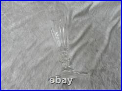 Baccarat Saint Louis 7 x flûte à Champagne en cristal taillé modèle Caton Baccarat Saint Louis 7 x flûte à Champagne en cristal taillé modèle Caton