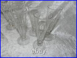 Baccarat Saint Louis 7 x flûte à Champagne en cristal taillé modèle Caton Baccarat Saint Louis 7 x flûte à Champagne en cristal taillé modèle Caton