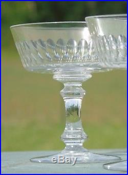Baccarat Service de 6 coupes à champagne en cristal taillé Forme cylindrique