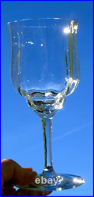 Baccarat Service de 6 verres à vin rouge en cristal, modèle Capri H. 15,5 cm
