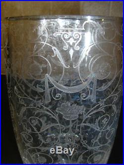 Baccarat Superbe Et Rare Vase En Cristal Ovale Et Grave Modele Michelangelo