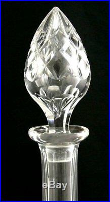 Baccarat modèle Burgos, carafe à décanter et son bouchon, cristal, signée
