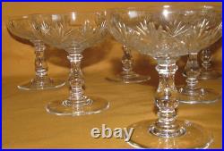 Baccarat modèle Douai 6 coupes à Champagne en cristal 1916 forme 62 taille 6073 Baccarat modèle Douai 6 coupes à Champagne en cristal 1916 forme 62 taille 6073