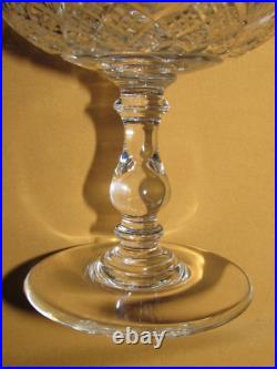 Baccarat modèle Douai 6 coupes à Champagne en cristal 1916 forme 62 taille 6073 Baccarat modèle Douai 6 coupes à Champagne en cristal 1916 forme 62 taille 6073