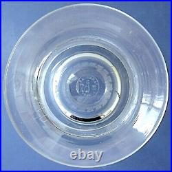 Baccarat vase globulaire en cristal incolore taillé. H. = 14 cm