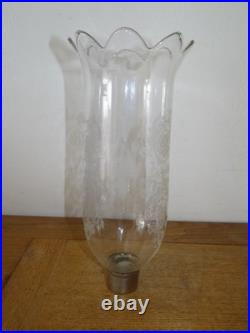 Beau Photophore en Cristal de Baccarat à Décor Gravé et Signé