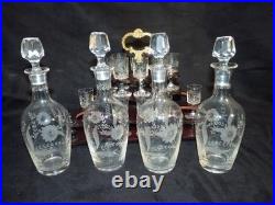 Belle Cave à liqueurs Napoléon III verrerie Cristal Baccarat 13 verres