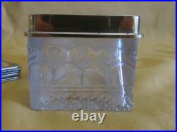 Boite coffret cristal probablement Baccarat couvercle monture vermeil Minerve Boite coffret cristal probablement Baccarat couvercle monture vermeil Minerve