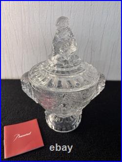 Bonbonnière couverte d'un cornac en cristal de Baccarat