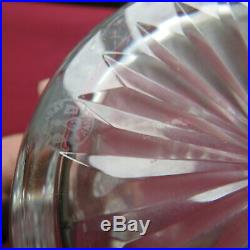 Broc à eau pichet en cristal de baccarat modèle Carcassonne signé 2/ 2