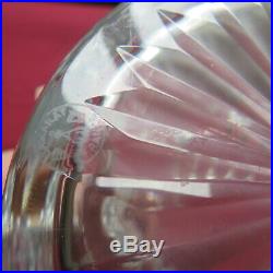Broc à eau pichet en cristal de baccarat modèle Carcassonne signé 2/ 2
