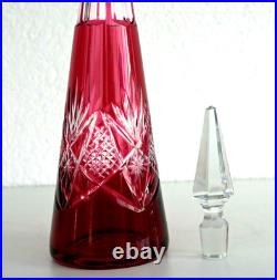 CARAFE Cristal Overlay Rouge BACCARAT ou SAINT LOUIS XXème Siècle