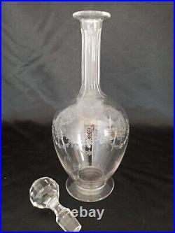 CARAFE EN CRISTAL DE BACCARAT Modèle BEAUHARNAIS