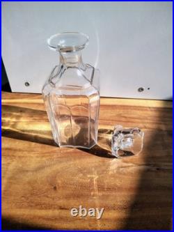 Carafe A Whisky En Cristal De Baccarat Modèle Harcourt Carafe A Whisky En Cristal De Baccarat Modèle Harcourt