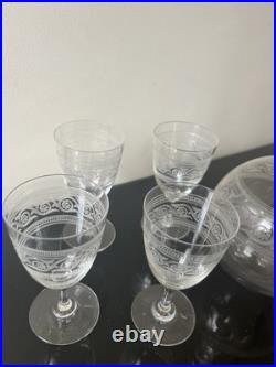 Carafe Et 8 Verres À Vin Blanc En Cristal Baccarat Modèle athenienne