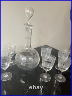 Carafe Et 8 Verres À Vin Blanc En Cristal Baccarat Modèle athenienne