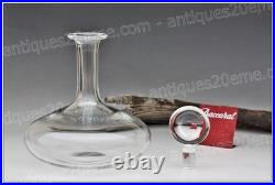 Carafe à décanter en cristal de Baccarat modèle Oenologie Wine decanter