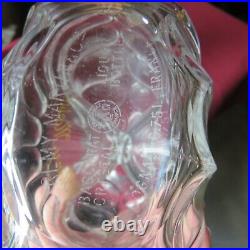 Carafe en cristal de baccarat pour Remy martin marquage or signé
