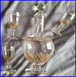 Carafe / flacon + 3 verres à liqueur cristal gravé et doré palmettes Baccarat