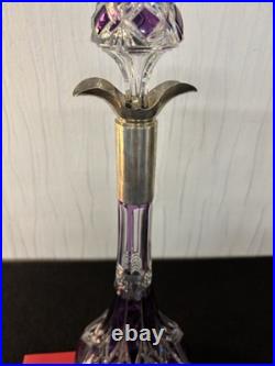 Carafe overlay violet en cristal de Baccarat Carafe overlay violet en cristal de Baccarat