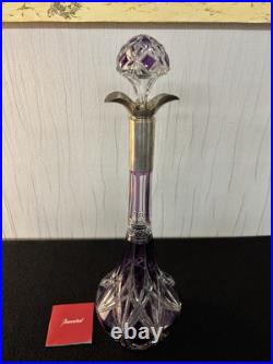 Carafe overlay violet en cristal de Baccarat Carafe overlay violet en cristal de Baccarat