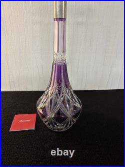 Carafe overlay violet en cristal de Baccarat Carafe overlay violet en cristal de Baccarat