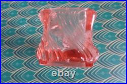Chemin de table en cristal moulé torsadé bambou rose style BACCARAT