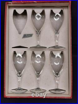 Coffret 5 Verres à Eau en Cristal de BACCARAT 18.5 cm. Modèle PERFECTION signé