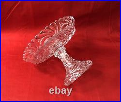 Coupe sur pied / compotier en cristal signé BACCARAT modèle ROSACES fruits Table